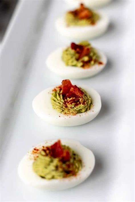 How many carbs are in bacon and avocado deviled eggs - calories, carbs, nutrition