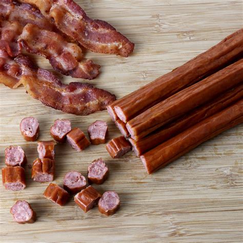 How many carbs are in bacon and beef sticks - calories, carbs, nutrition