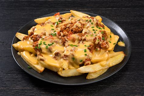 How many carbs are in bacon cheddar fries - calories, carbs, nutrition