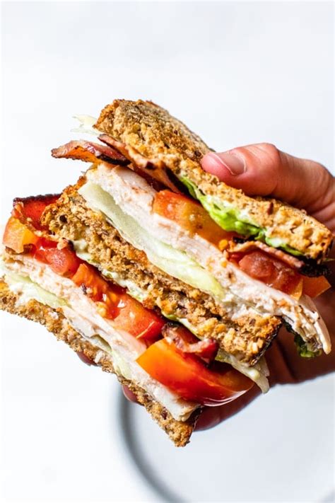 How many carbs are in bacon turkey club on wheat - calories, carbs, nutrition