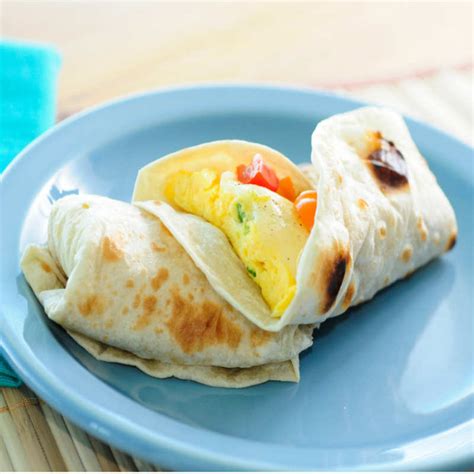 How many carbs are in baja burrito with scrambled eggs - calories, carbs, nutrition