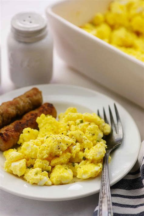 How many carbs are in baked scrambled eggs - calories, carbs, nutrition