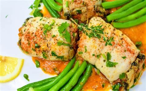 How many carbs are in baked stuffed sole - calories, carbs, nutrition