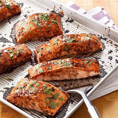 How many carbs are in balsamic grilled salmon fillet - calories, carbs, nutrition