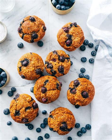 How many carbs are in banana-blueberry muffin - calories, carbs, nutrition