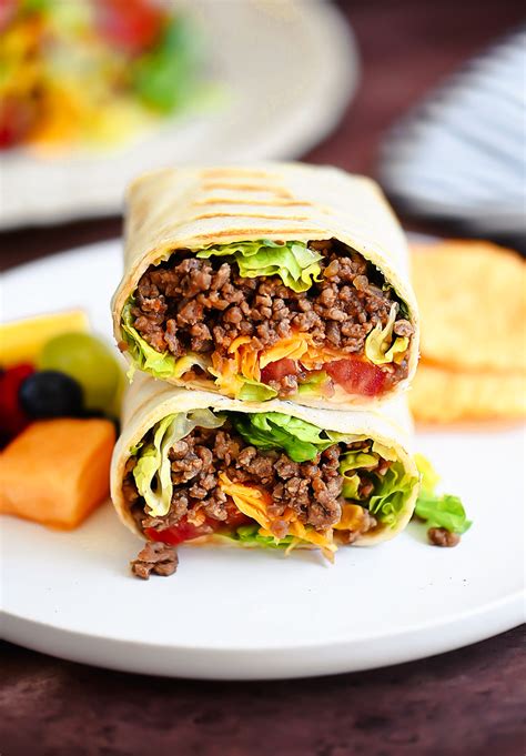 How many carbs are in bbq beef mini wrap - calories, carbs, nutrition