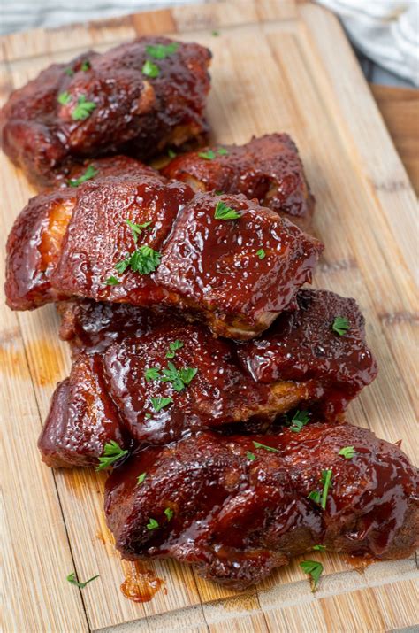 How many carbs are in bbq pork ribs with sauce - calories, carbs, nutrition