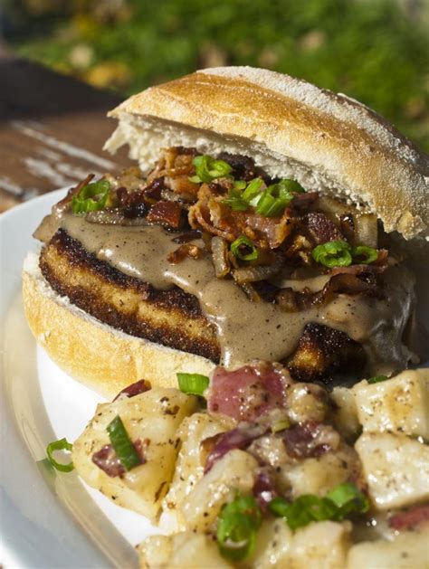 How many carbs are in bbq pork sandwich, shaved ham - calories, carbs, nutrition