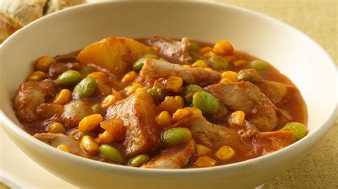 How many carbs are in beef and chicken brunswick stew - calories, carbs, nutrition