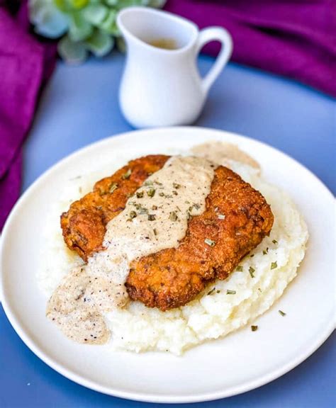 How many carbs are in beef chicken fried steak with old bay cream gravy - calories, carbs, nutrition