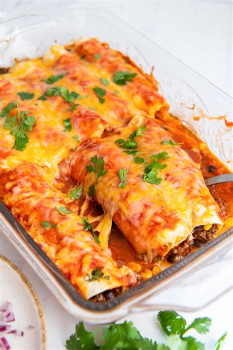 How many carbs are in beef enchiladas - calories, carbs, nutrition