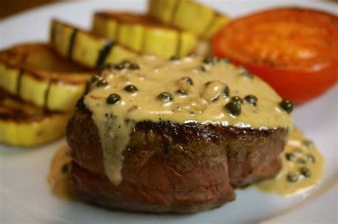 How many carbs are in beef fillets with green peppercorn sauce - calories, carbs, nutrition