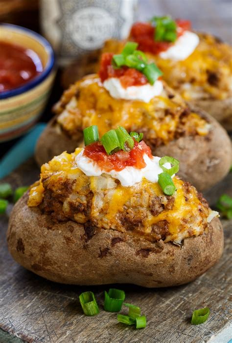 How many carbs are in beef taco baked stuffed potato - calories, carbs, nutrition