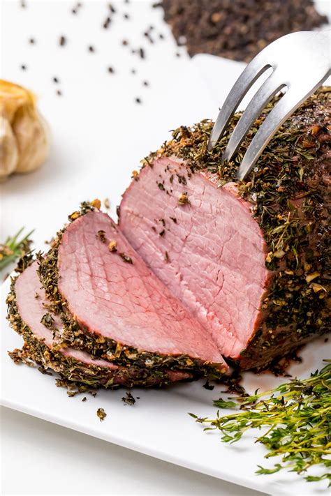 How many carbs are in beef top round herb crusted 3 oz - calories, carbs, nutrition