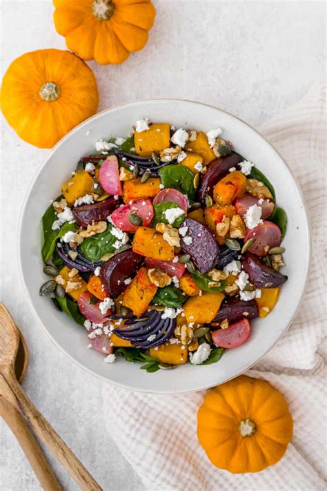 How many carbs are in beet melon and pumpkin seed salad (86693.0) - calories, carbs, nutrition