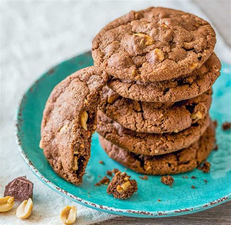 How many carbs are in best ever chocolate cookies - calories, carbs, nutrition