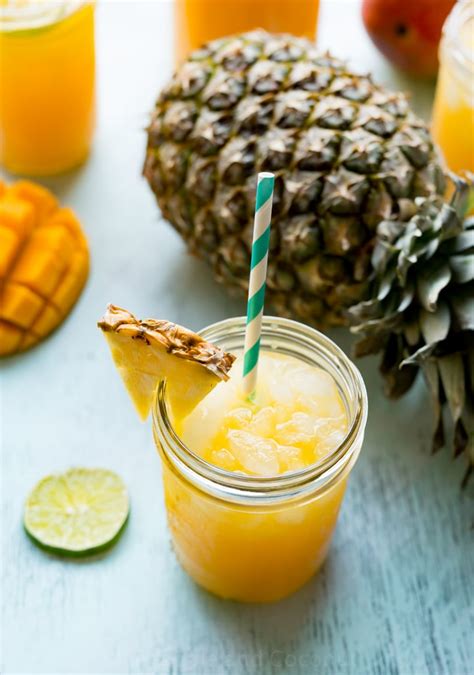 How many carbs are in bev agua fresca mango pineapple 10 fl oz - calories, carbs, nutrition