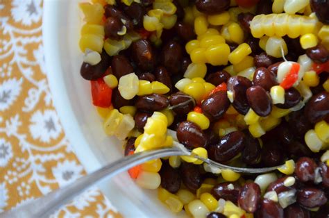 How many carbs are in black bean and corn relish - calories, carbs, nutrition