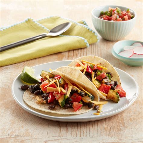 How many carbs are in black bean soft taco - calories, carbs, nutrition