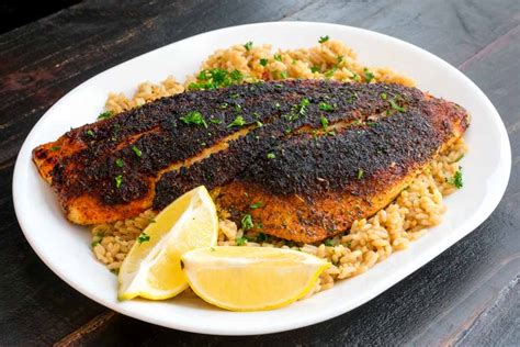 How many carbs are in blackened red snapper - calories, carbs, nutrition