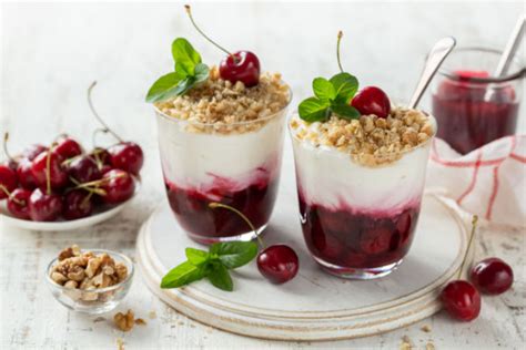 How many carbs are in blendables cherry orchard parfait - calories, carbs, nutrition