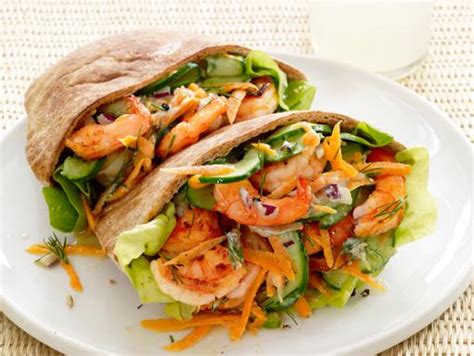 How many carbs are in boston seafood salad pita - calories, carbs, nutrition