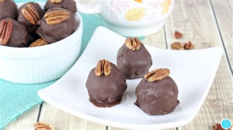 How many carbs are in bourbon pecan pie truffles - calories, carbs, nutrition