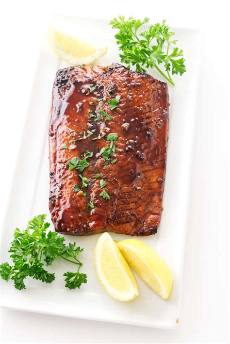 How many carbs are in bourbon salmon filet on brioche (87521.0) - calories, carbs, nutrition