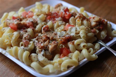 How many carbs are in bowl cavatappi chicken mac - calories, carbs, nutrition