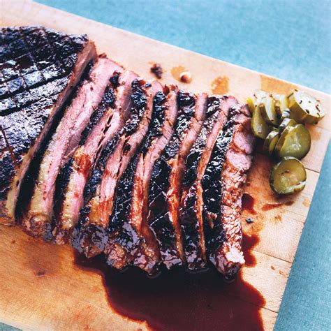 How many carbs are in braised brisket with bourbon peach glaze - calories, carbs, nutrition