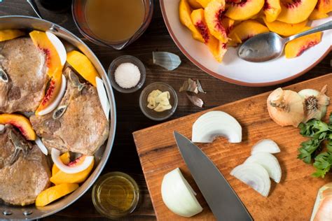 How many carbs are in braised pork with grilled peaches - pro - calories, carbs, nutrition