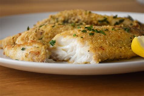 How many carbs are in breaded baked fish - calories, carbs, nutrition