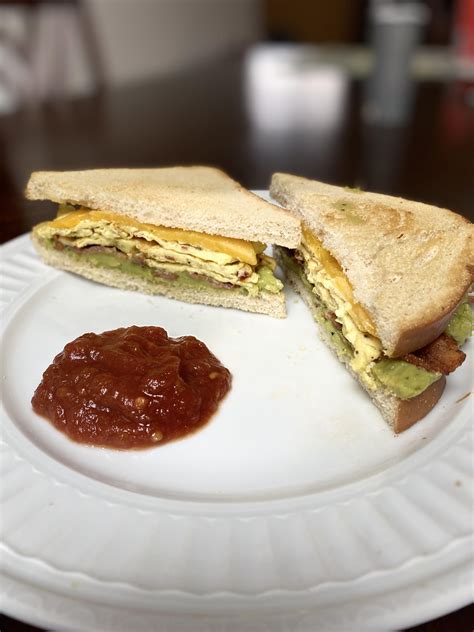 How many carbs are in breakfast power sandwich - calories, carbs, nutrition