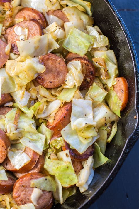 How many carbs are in brkf skillet sausage & potato - calories, carbs, nutrition