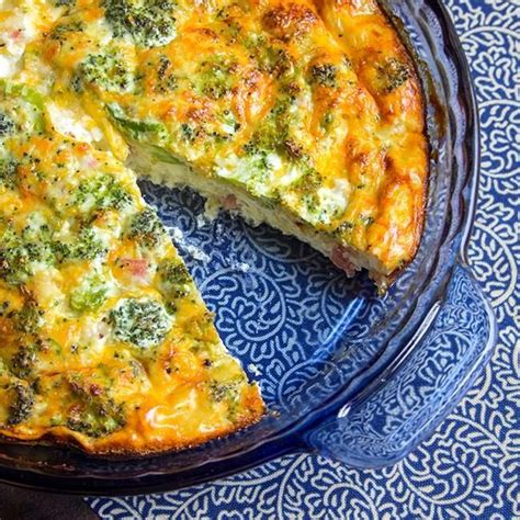 How many carbs are in broccoli, egg white, and cheese quiche - calories, carbs, nutrition