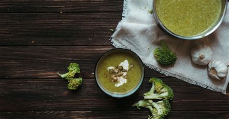 How many carbs are in broccoli cheddar - calories, carbs, nutrition
