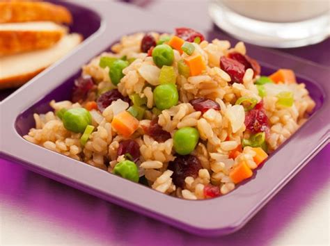 How many carbs are in brown rice with cranberries - calories, carbs, nutrition