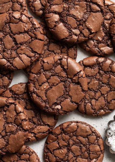 How many carbs are in brownie crinkle cookies - calories, carbs, nutrition