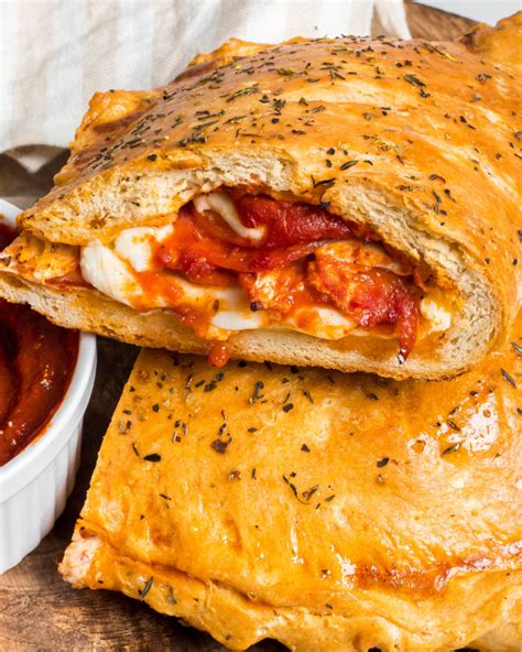 How many carbs are in bruschetta calzone - calories, carbs, nutrition