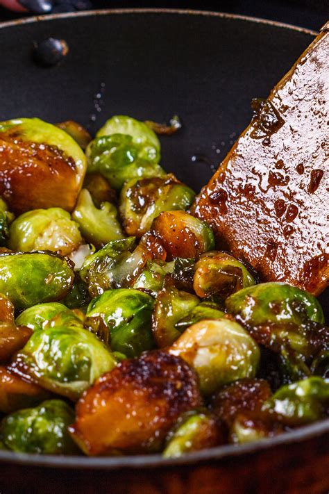How many carbs are in brussels sprouts pan fried - calories, carbs, nutrition