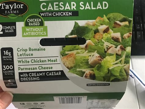 How many carbs are in caesar chicken salad - calories, carbs, nutrition