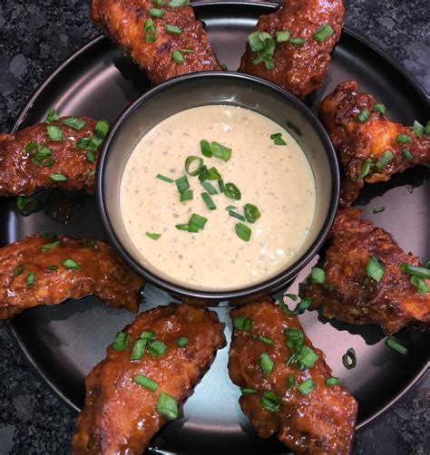 How many carbs are in cajun bbq chicken wings - calories, carbs, nutrition