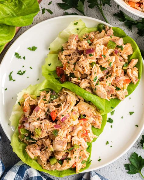 How many carbs are in cajun chicken salad - calories, carbs, nutrition