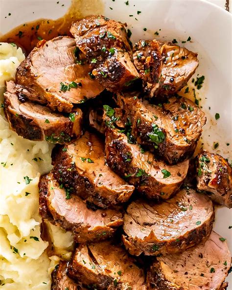 How many carbs are in cajun honey roast pork loin - calories, carbs, nutrition