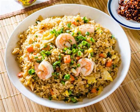 How many carbs are in cajun shrimp with rice - calories, carbs, nutrition