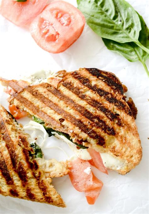 How many carbs are in caprese panini (36045.0) - calories, carbs, nutrition