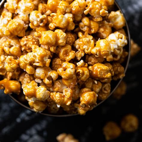 How many carbs are in caramel corn - calories, carbs, nutrition