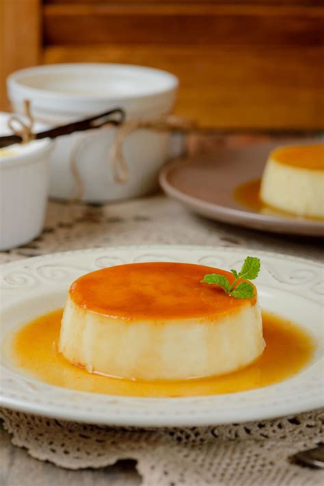 How many carbs are in caramel flan - calories, carbs, nutrition