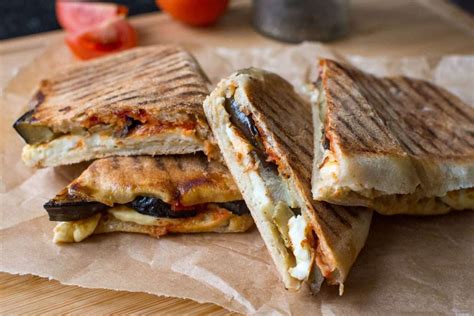 How many carbs are in caribbean grilled haloumi and aubergine - calories, carbs, nutrition