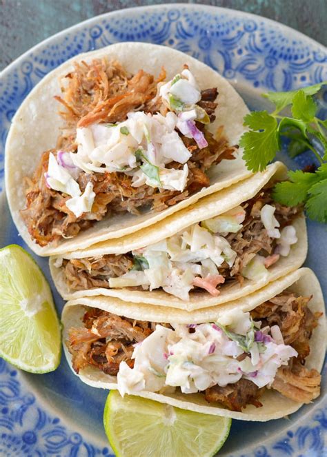 How many carbs are in carnitas slaw - calories, carbs, nutrition